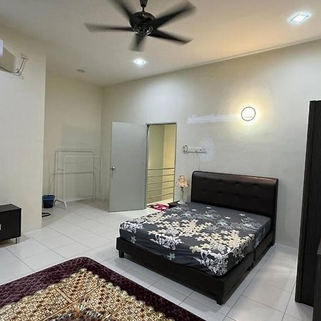 Homestay Bagan Serai Exterior foto